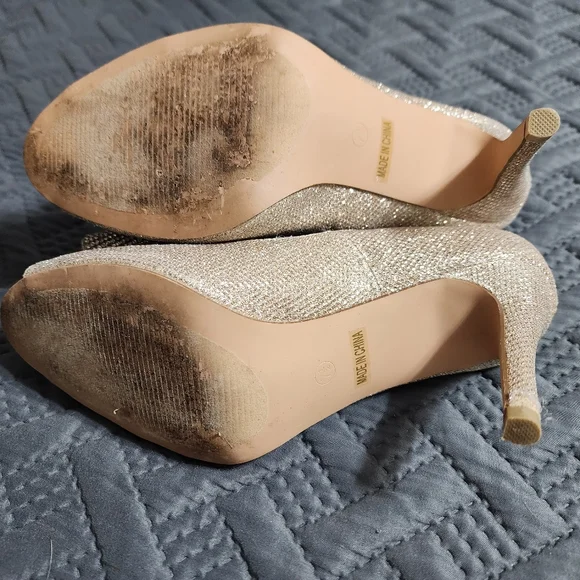 Gold peep toe heels - Picture 5 of 5